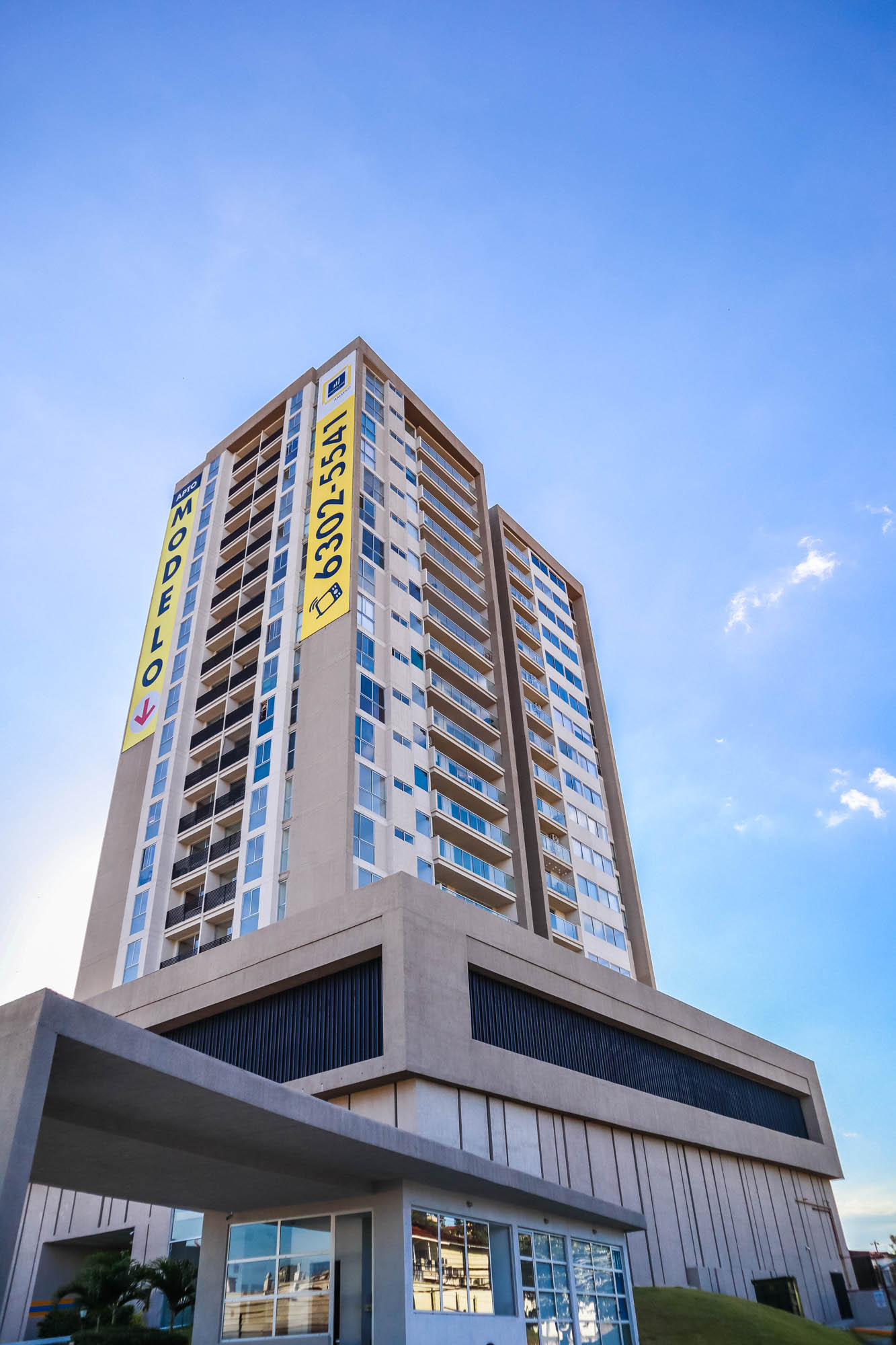 Proyecto Edificio PH Amarilo y Torres de Villa Lucre